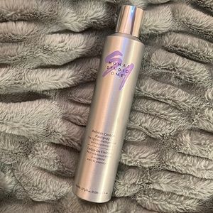MONAT Refinish Control Hairspray